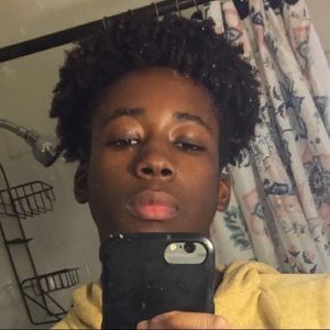 Meet your Posher, Kenneth